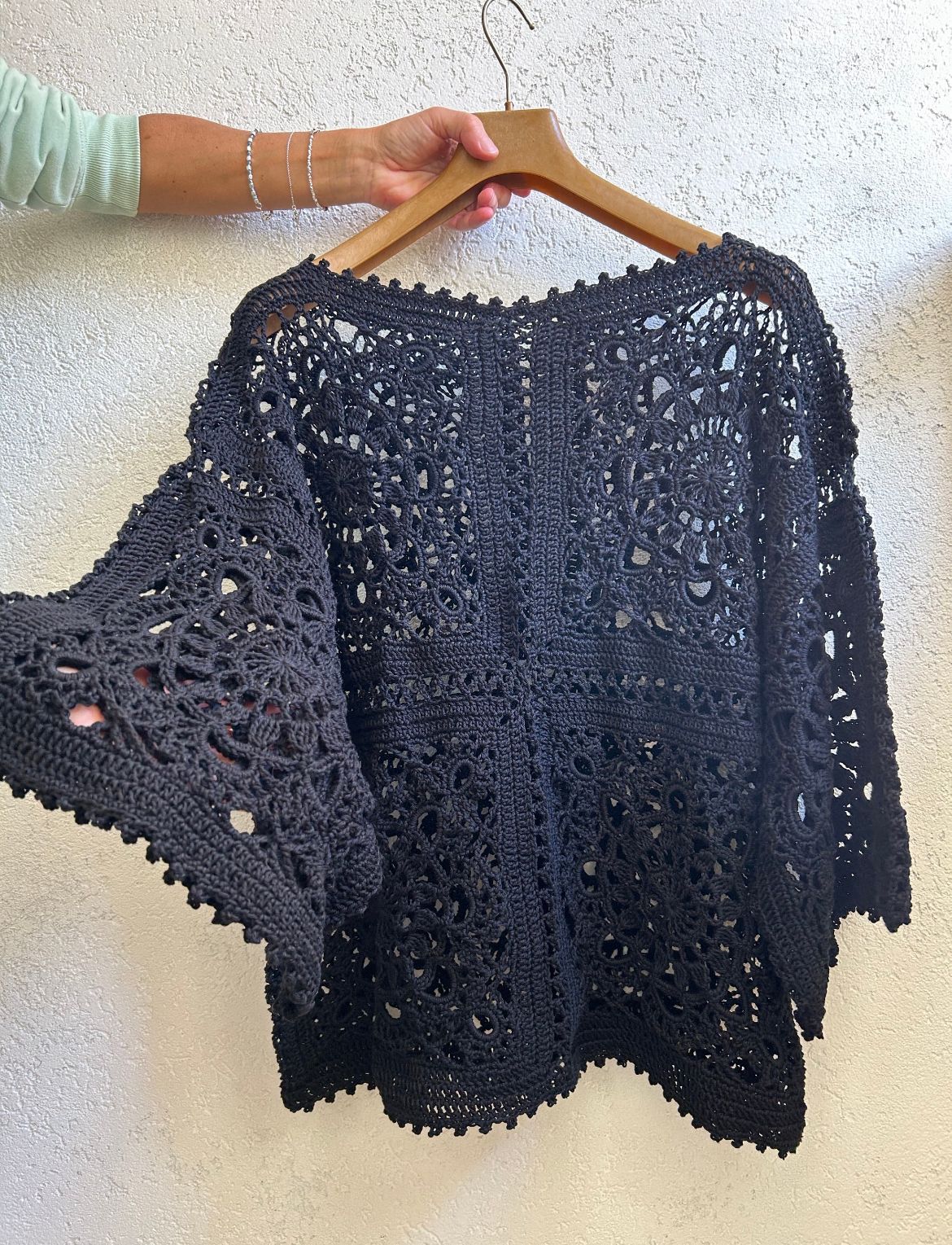 Modèle PDF de pull en dentelle au crochet 🇩🇪
