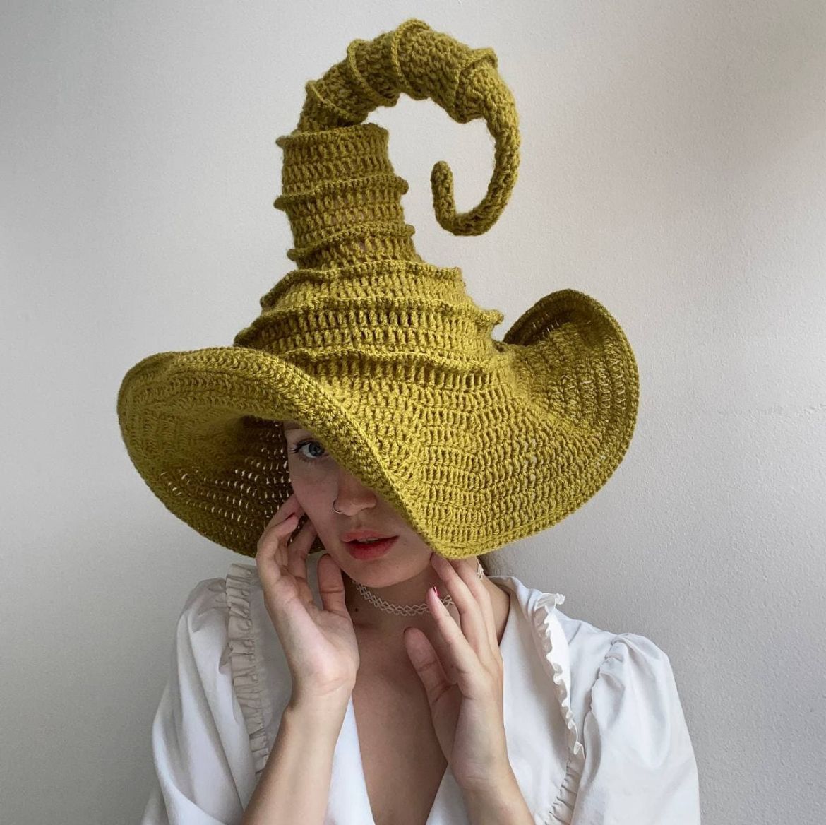 Modèle de chapeau de sorcière au crochet pour Halloween (PDF) 🇩🇪