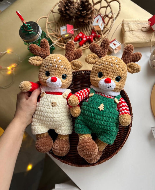 Renne de Noël “Lenya” – Modèle de crochet (PDF)